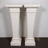 Couple pied de stal in white patinated plaster