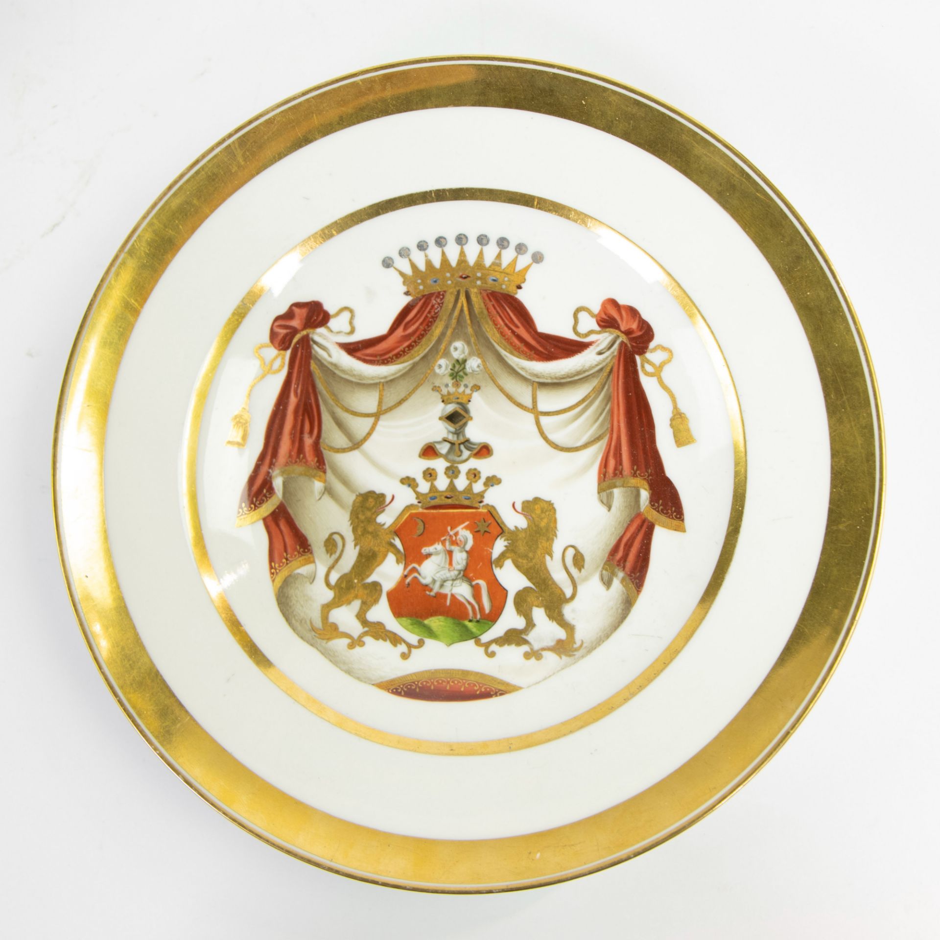 A collection of porcelain and earthenware, Paris 1830, Viennese plate early 19th century - Bild 2 aus 5