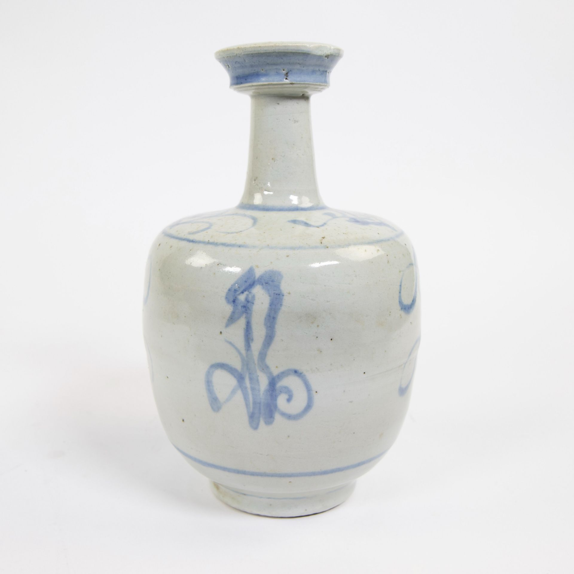 Pitcher or 'Kendi' in blue and white Chinese porcelain, Ming dynasty - Image 2 of 6