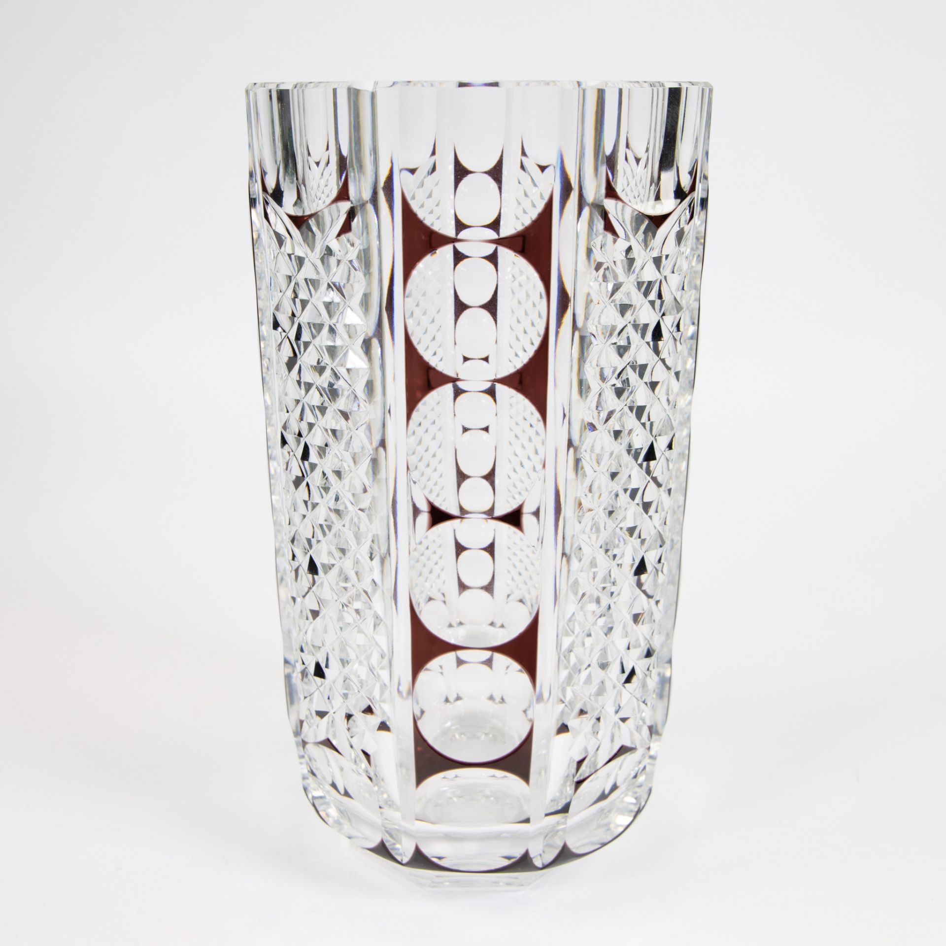 Val Saint Lambert Art Deco vase of brown and colorless crystal with a motif cut in diamonds and sphe - Image 3 of 4