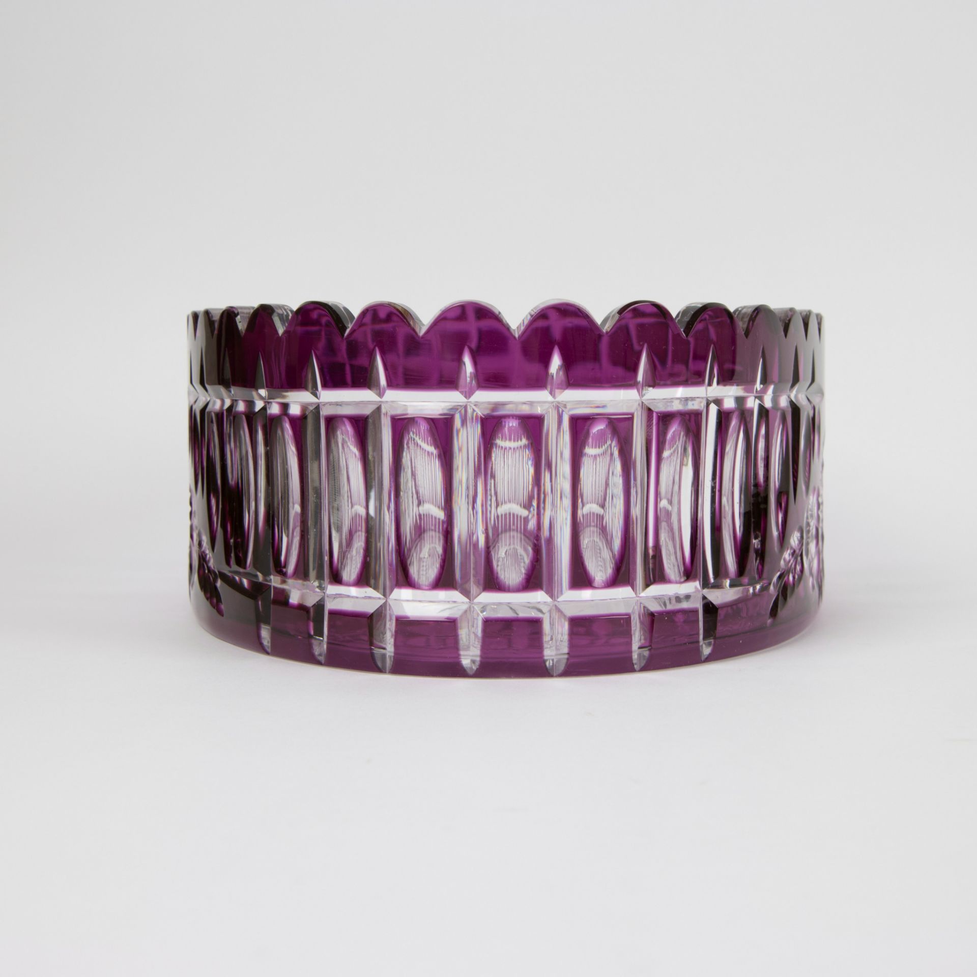 Val Saint Lambert crystal cut mauve jardiniere - design Joseph Simon - Image 6 of 8