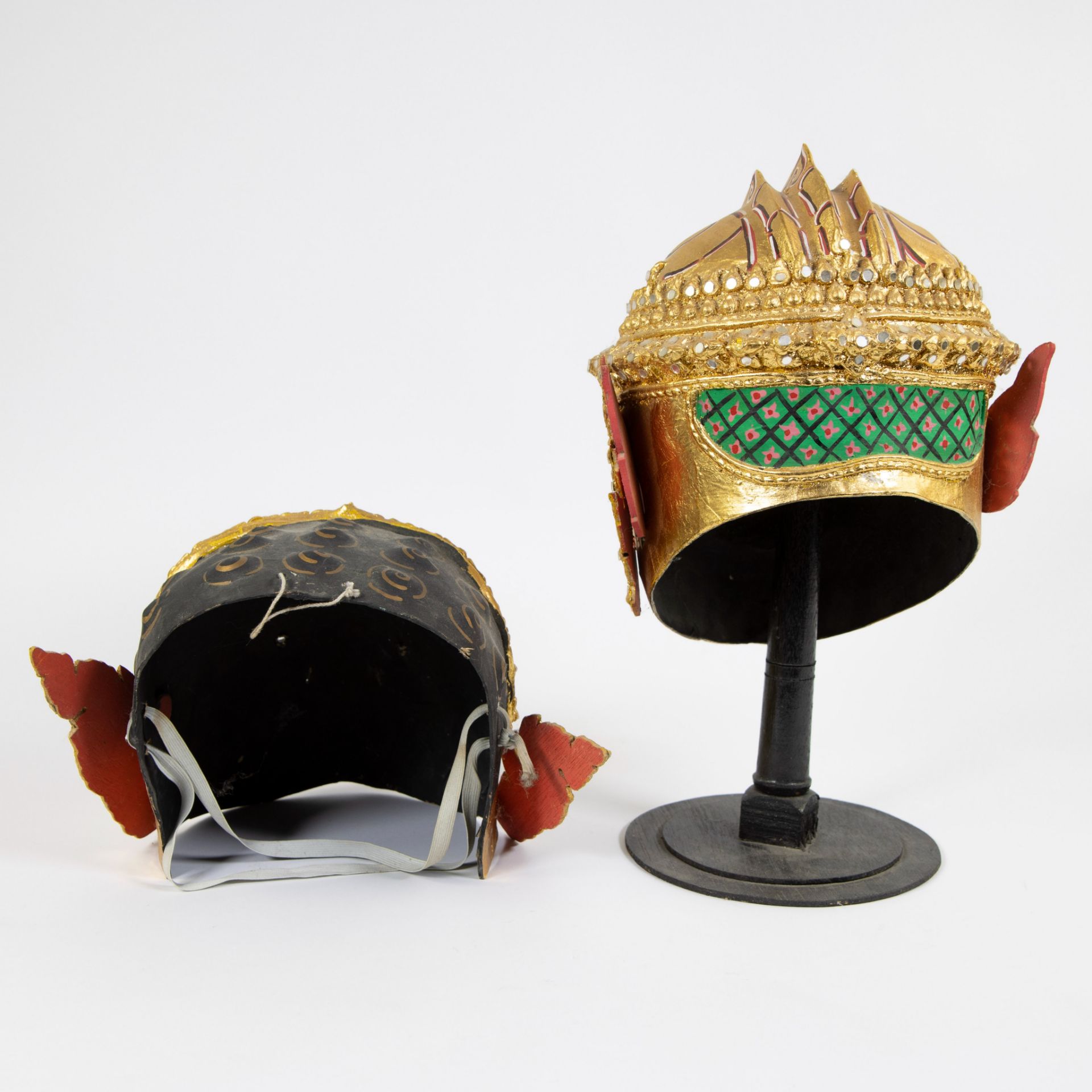 Two Thai gold plated dance masks - Khon masks in papier mache - Image 3 of 4