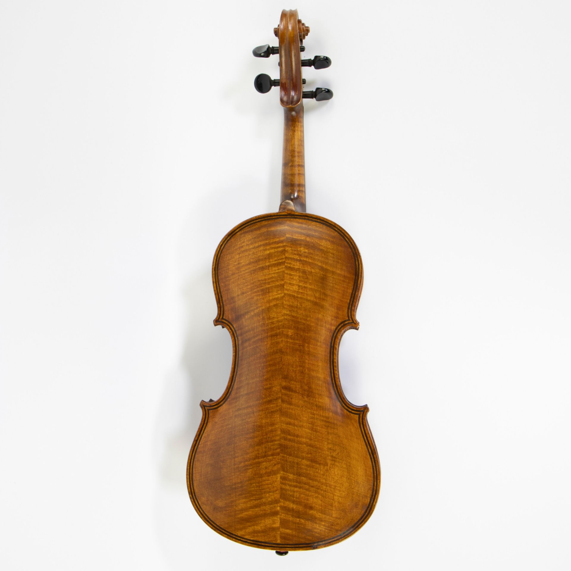 Violin copy Giovani Magini, double inlay top, 373mm, case incl - Image 3 of 5