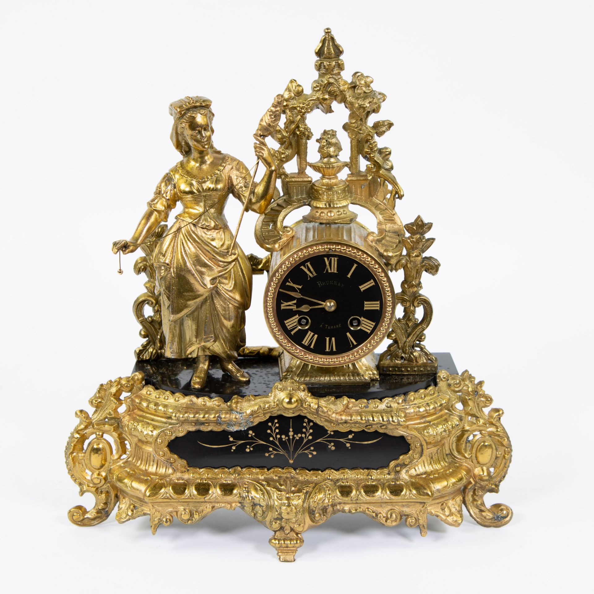 Gilded mantel clock under bell jar depicting an elegant lady, marked on the dial Brunnee à Tarare - Image 2 of 6