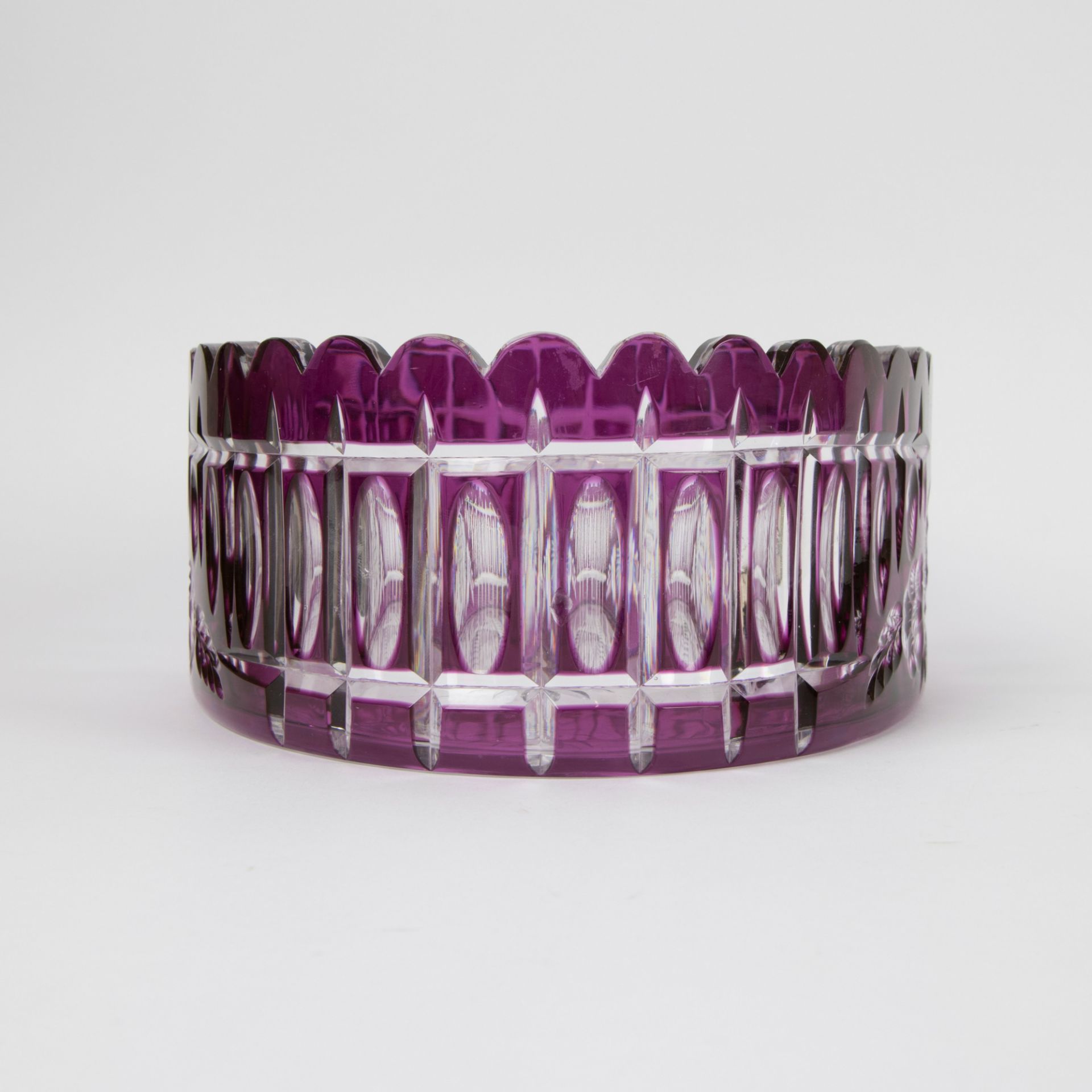 Val Saint Lambert crystal cut mauve jardiniere - design Joseph Simon - Image 4 of 8