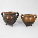 Collection of 2 large grapes in pottery 14th and 15th century