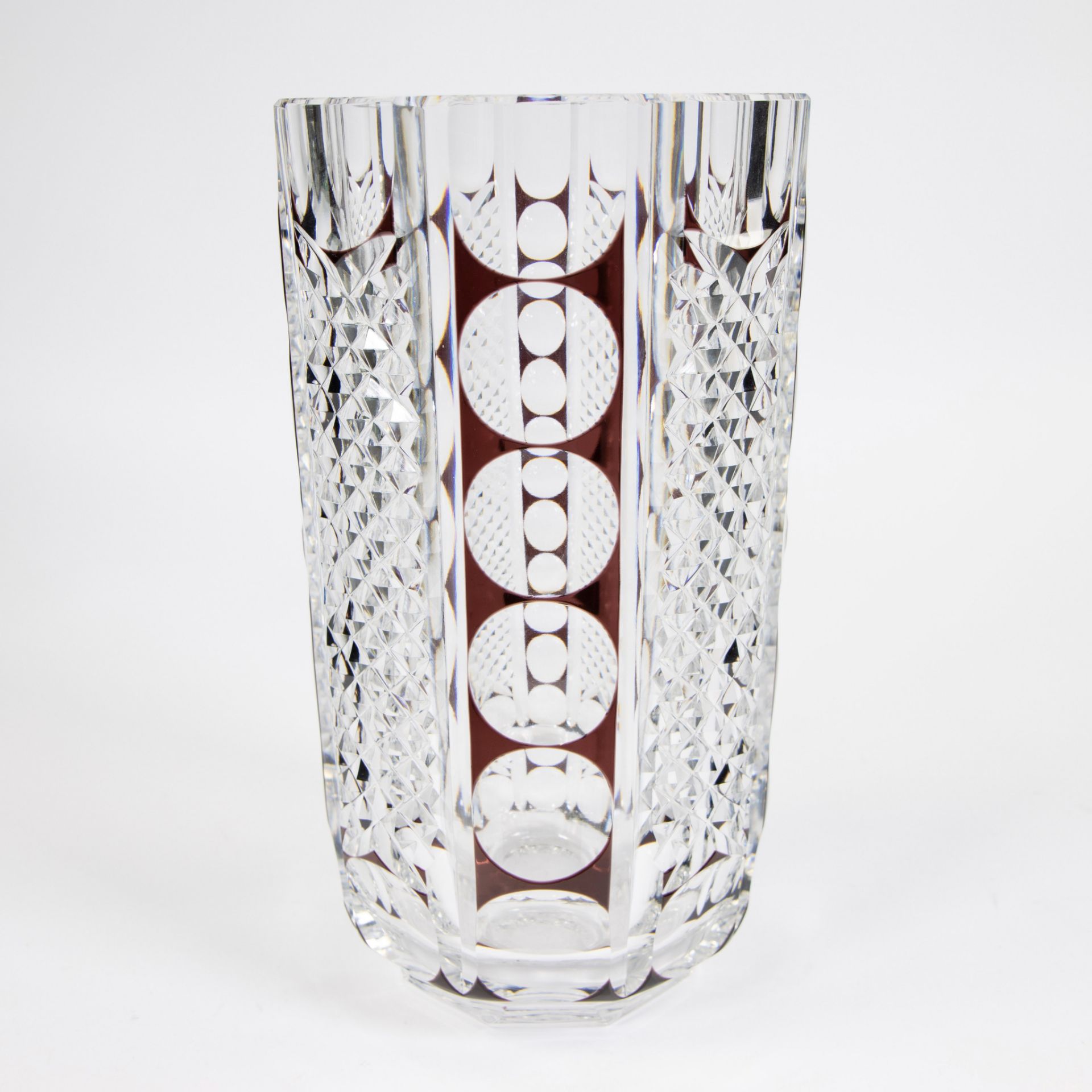 Val Saint Lambert Art Deco vase of brown and colorless crystal with a motif cut in diamonds and sphe - Image 2 of 4