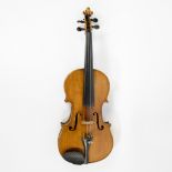 Violin Wenzel Hoyer Schönbach, circa 1900, fire stamp heel, case incl.