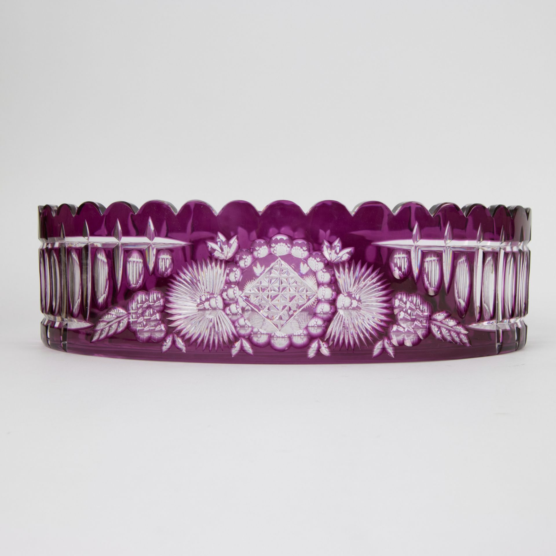 Val Saint Lambert crystal cut mauve jardiniere - design Joseph Simon - Image 5 of 8