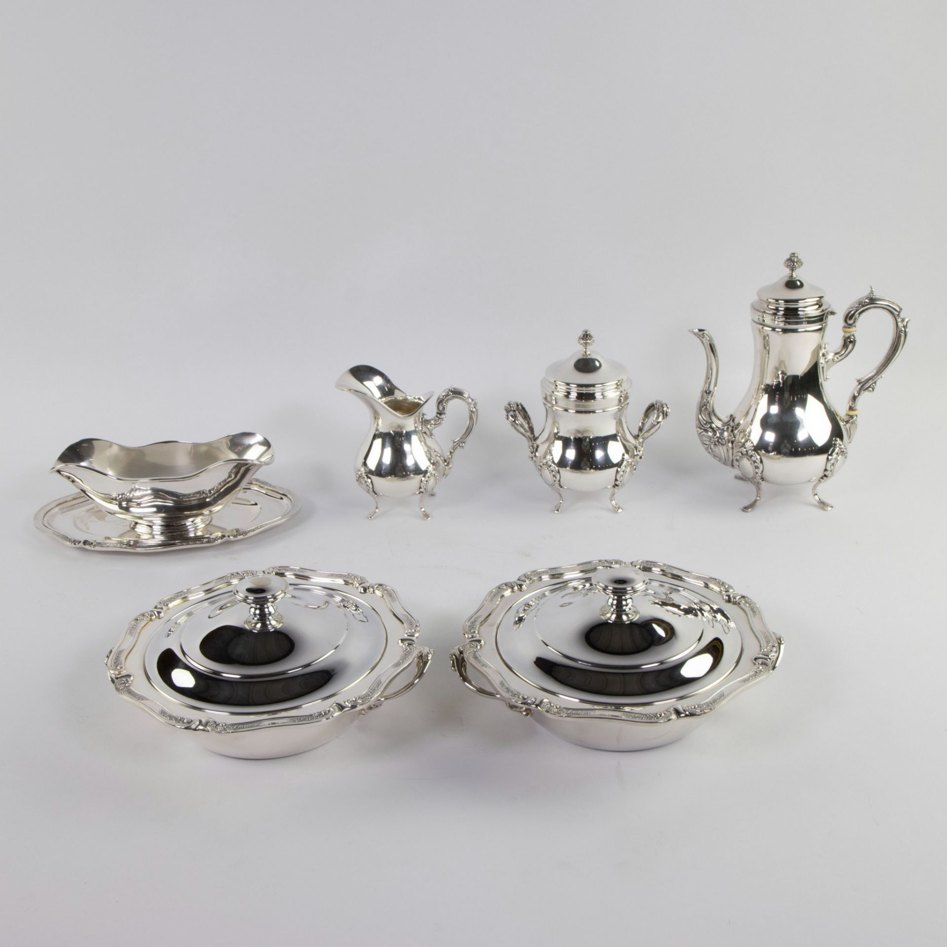 Christofle coffee and tea set, 2 dishes and a silvered sauce bowl