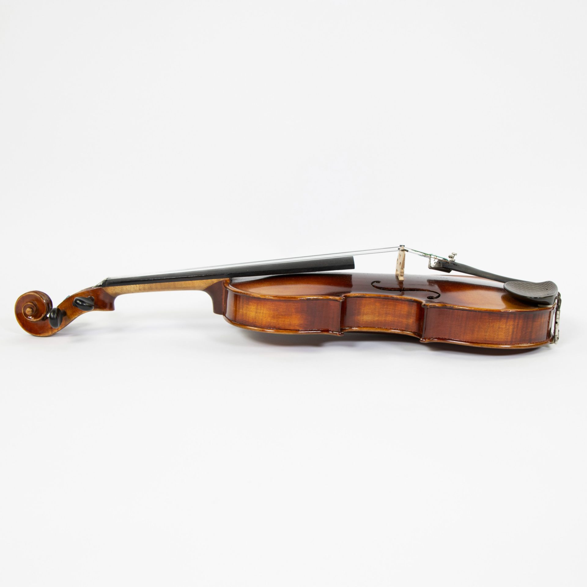 Violin no label, study violin, playable, 356mm, wooden case - Image 2 of 5