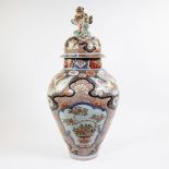 Exceptionally large Japanese Imari vase, 19th century