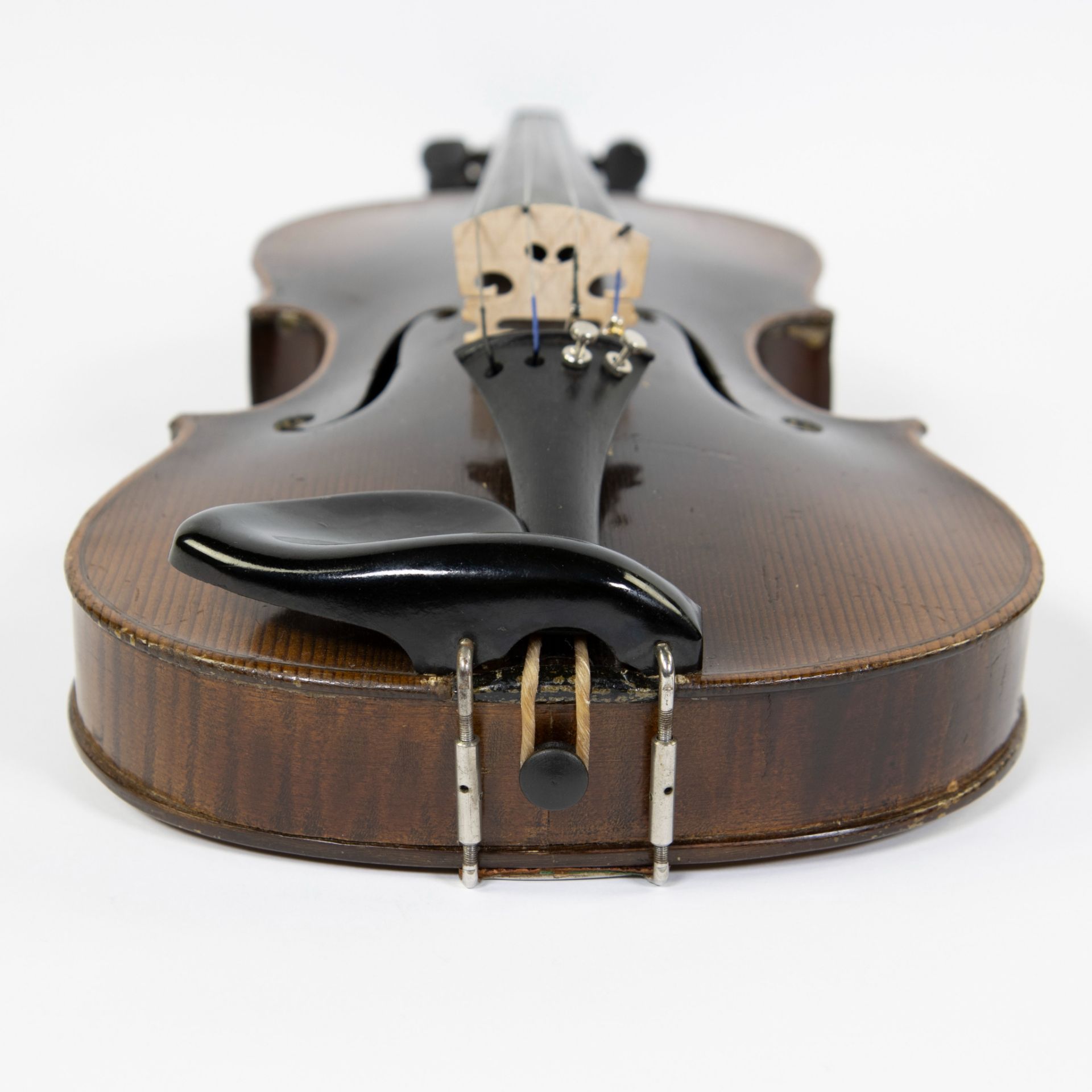 Violin label 'Jacob Schmidbauer, ano 1839', 360mm, playable, wooden case - Image 5 of 5