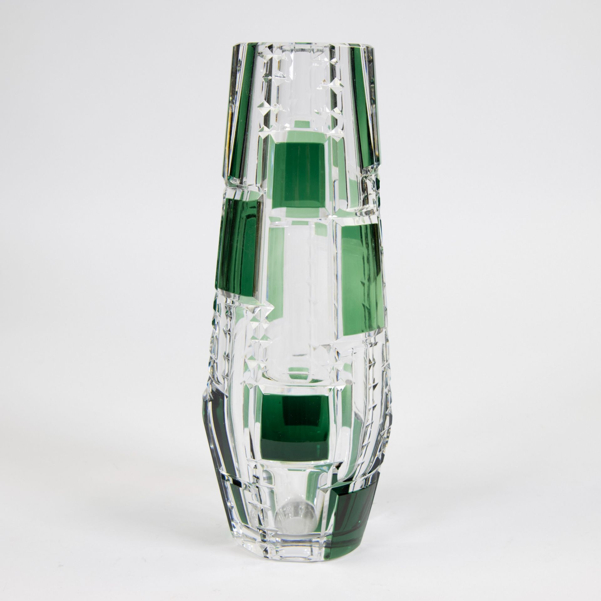 Val Saint Lambert green cut Art Deco crystal vase, signed - Image 4 of 4