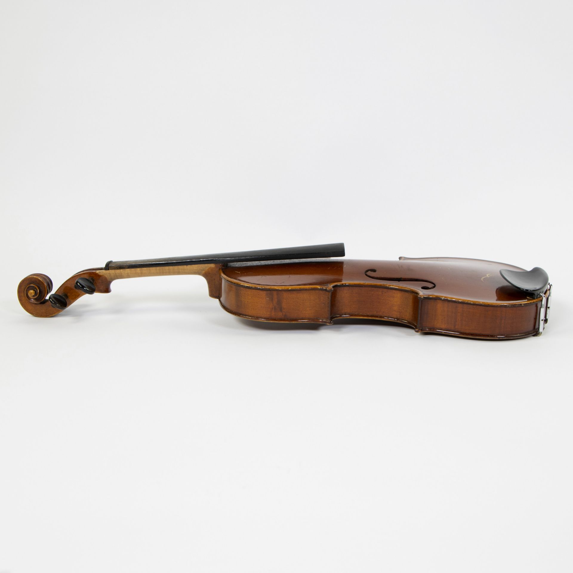 Violin no label, 361mm, wooden case - Image 2 of 5