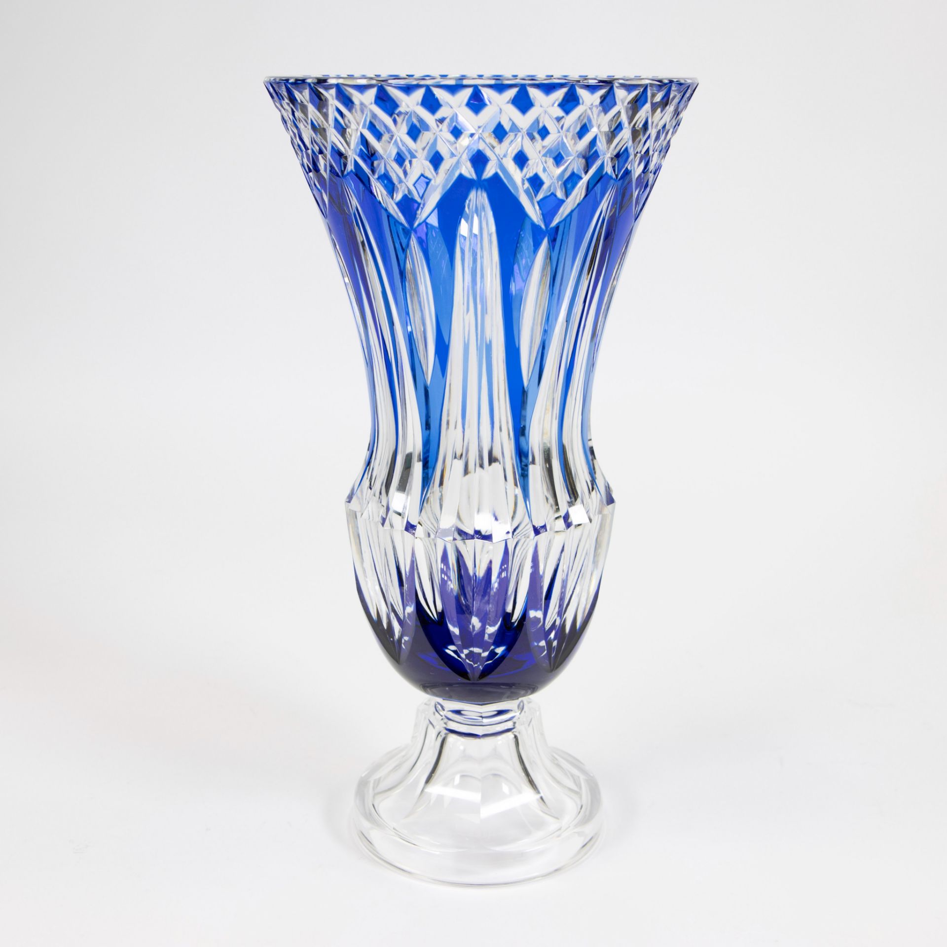 Val Saint Lambert vase Pompadour blue cut crystal - Image 2 of 4