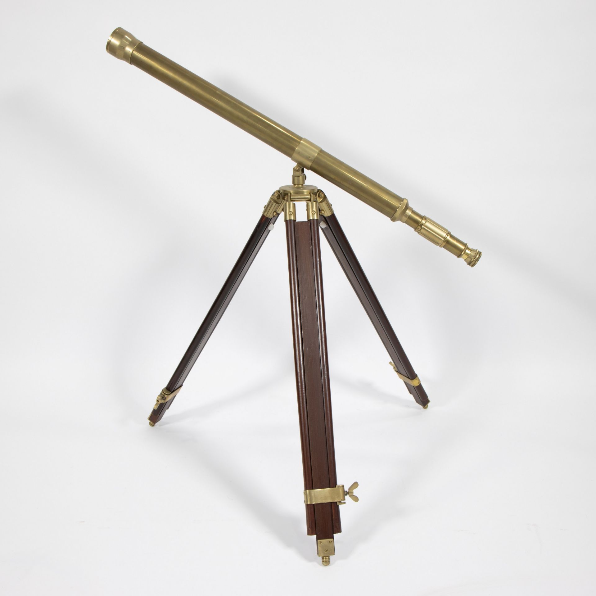 Nautical brass admiral telescope on tripod