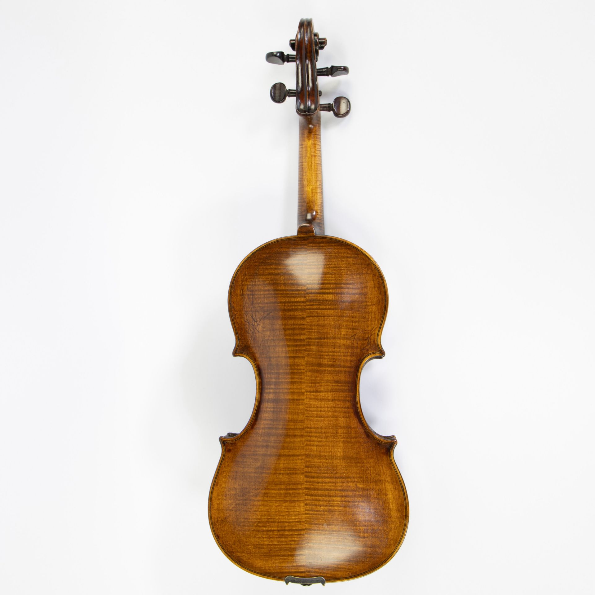 Violin label 'Jocubus Stainer in Absam Prope Oenipontem, 16..' 350mm, playable, wooden case - Image 3 of 5