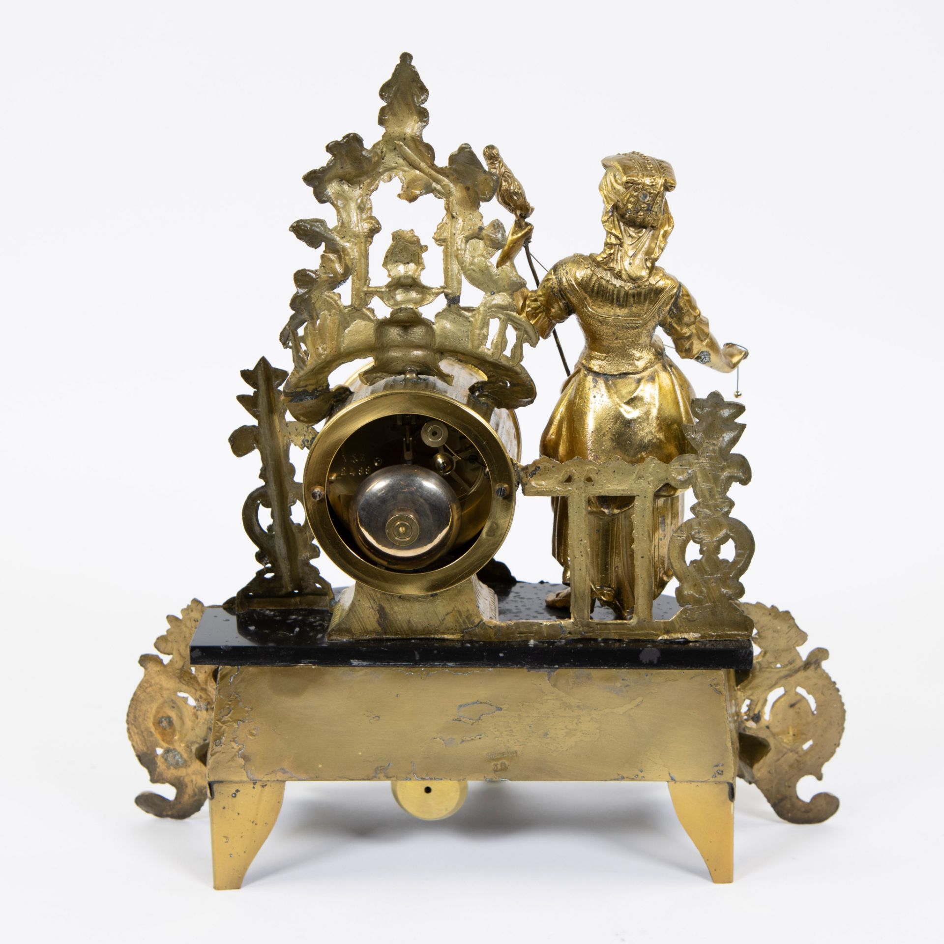 Gilded mantel clock under bell jar depicting an elegant lady, marked on the dial Brunnee à Tarare - Image 4 of 6