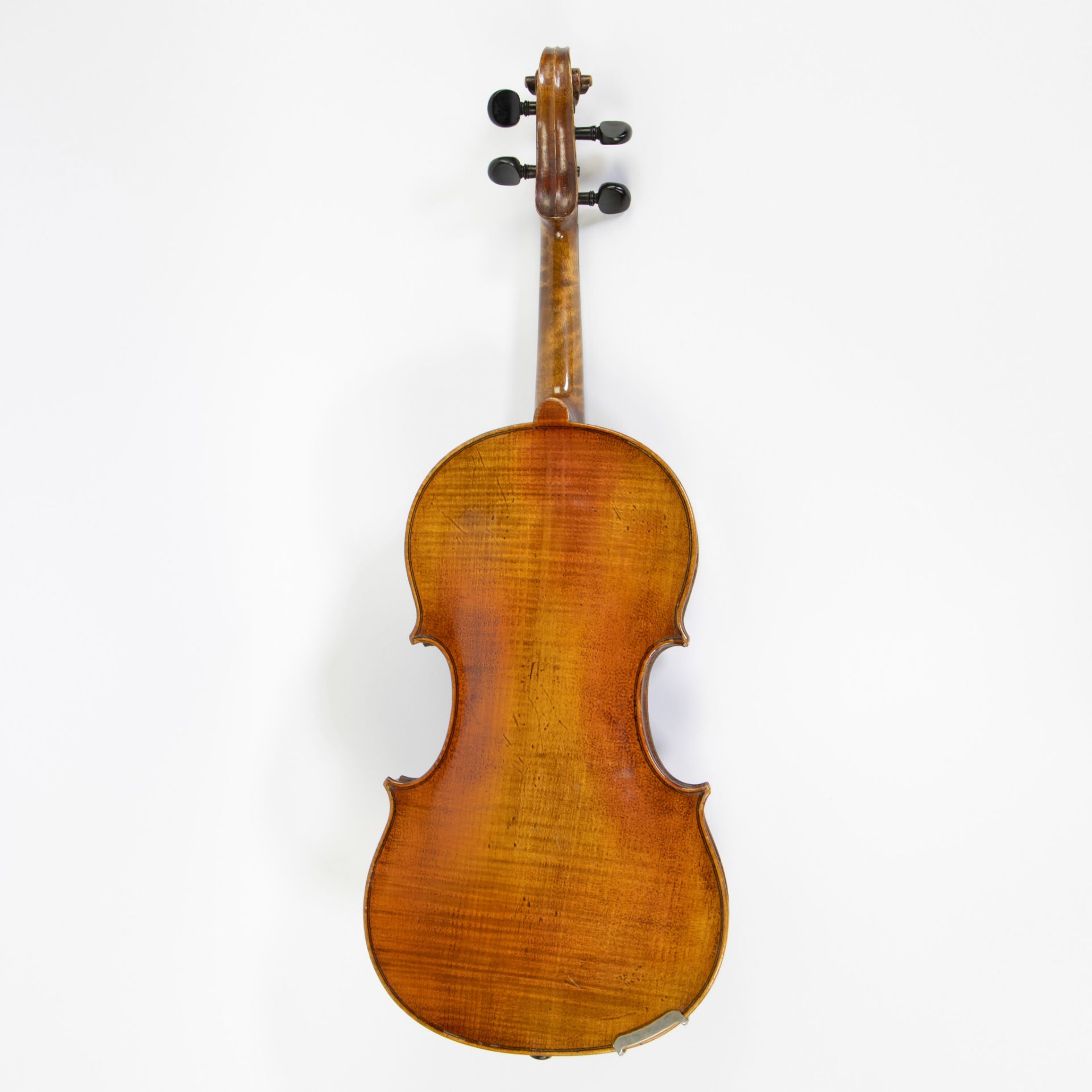 Violin copy, label 'Nicolaus Amati, fecit E. Reinhold Schmidt, Saxony', case incl. - Image 3 of 5