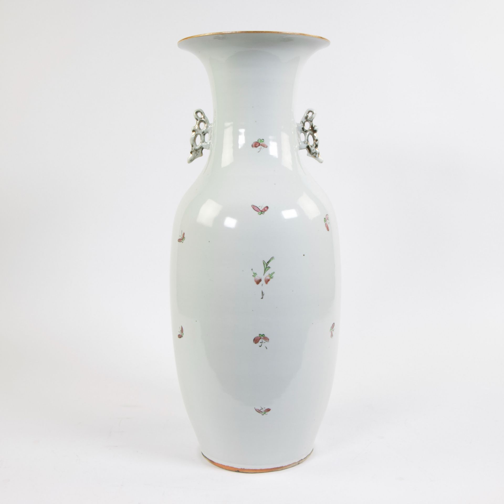 Chinese famille rose vase with birds and flowers, late 19th C - Bild 3 aus 7