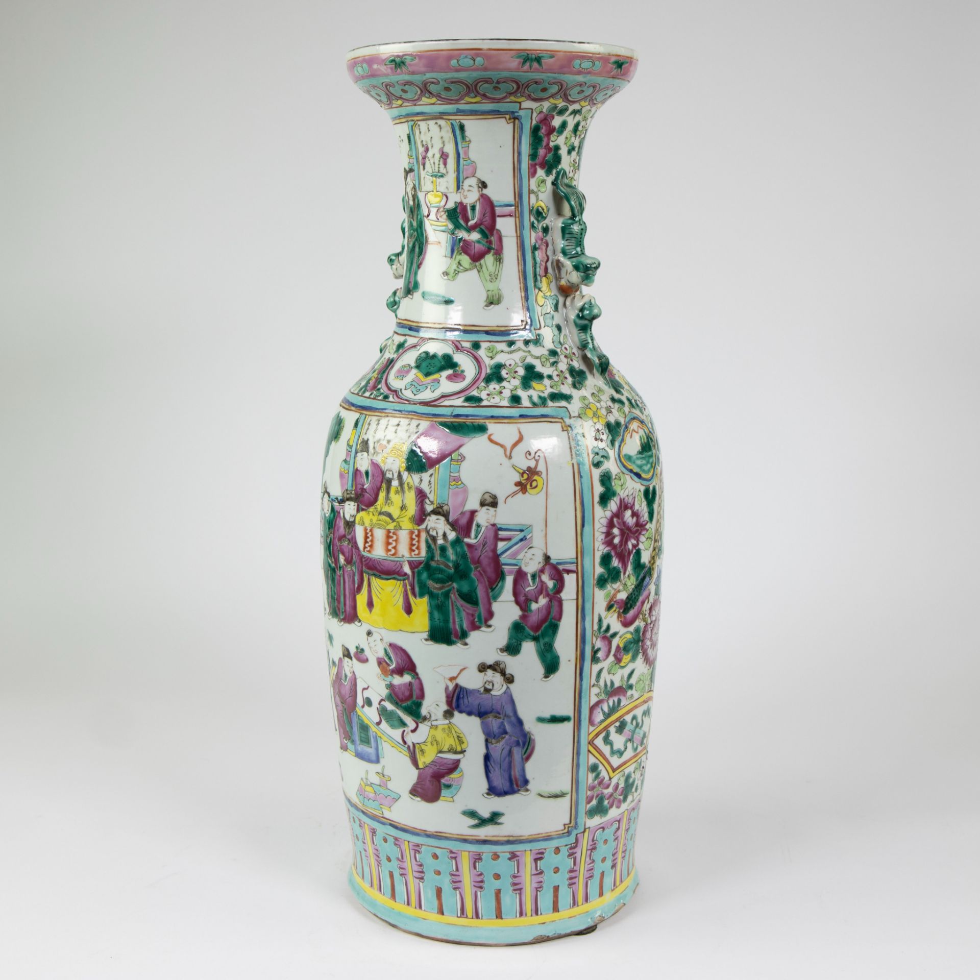Large porcelain baluster vase, decorated in polychrome enamels with court scenes to two sides, sculp - Bild 2 aus 10