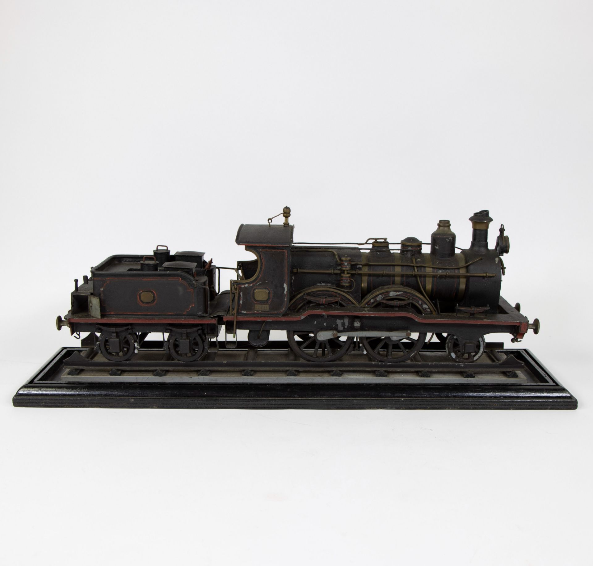 Model of a steam train Locomotive à vapeur du dépôt d'Ath, construction en 1914 by Joseph Delmec, pi