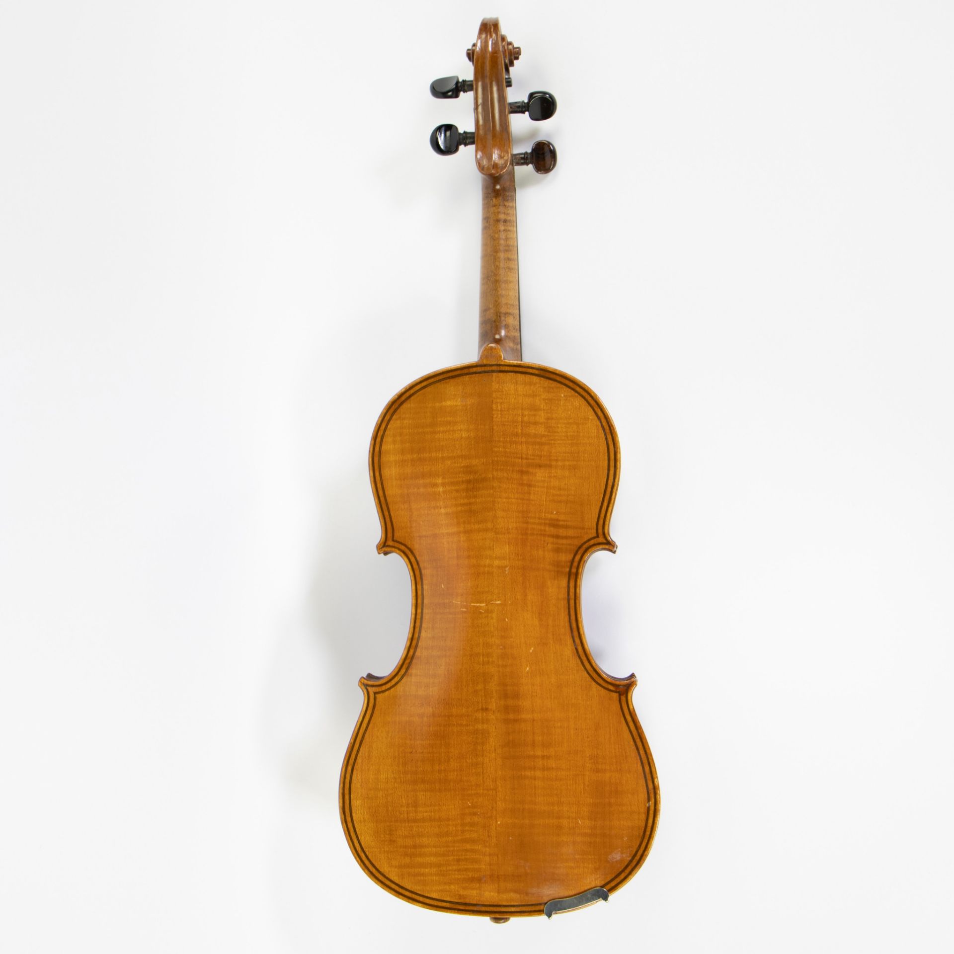 Violin label 'Giovan Paolo Maggini, Brefcie 1695, 364mm, double inlay, playable, wooden case - Image 3 of 5