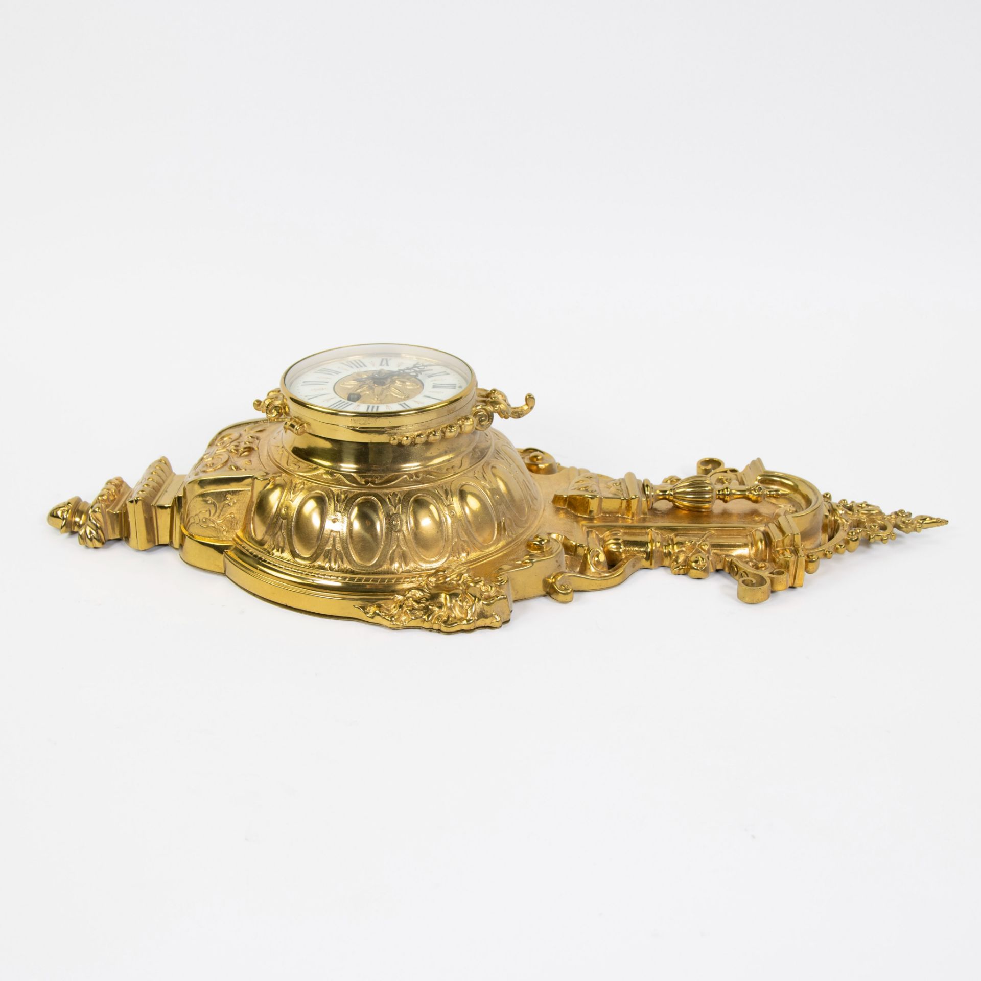 Imposing gilt bronze Cartel clock marked H. Luppens Paris, second half 19th century - Image 2 of 6