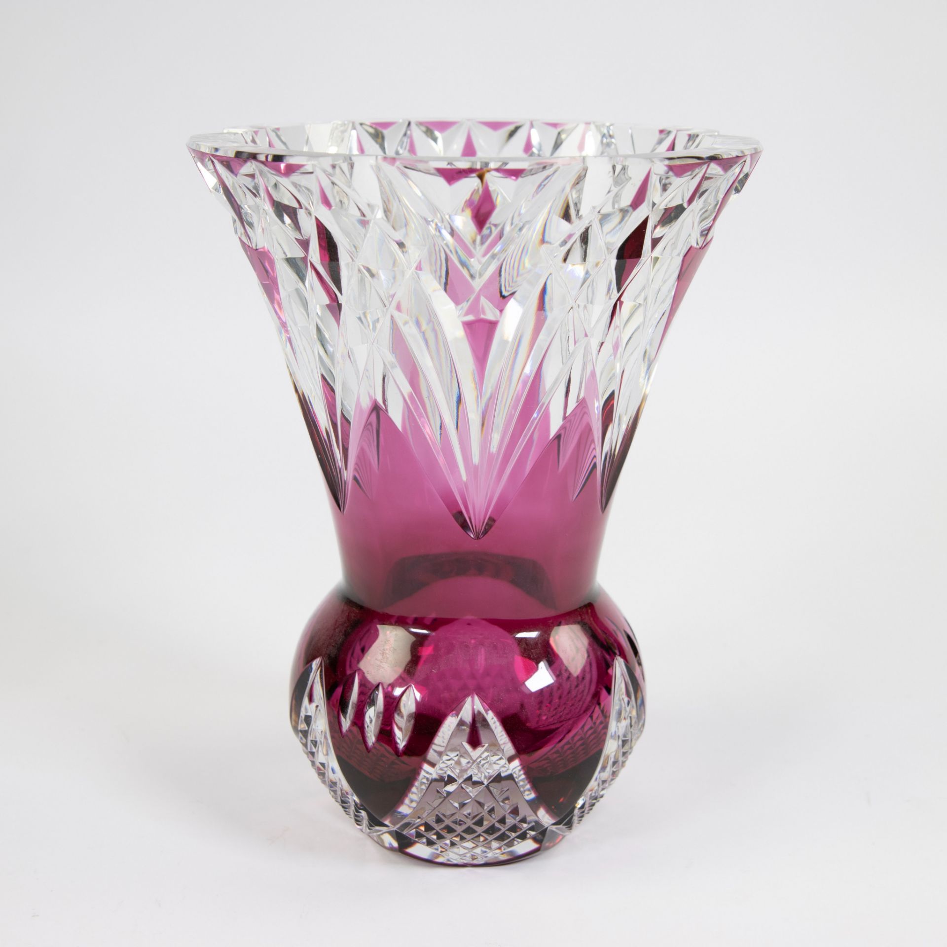 Val Saint Lambert purple cut crystal vase model OMER, signed - Image 3 of 4
