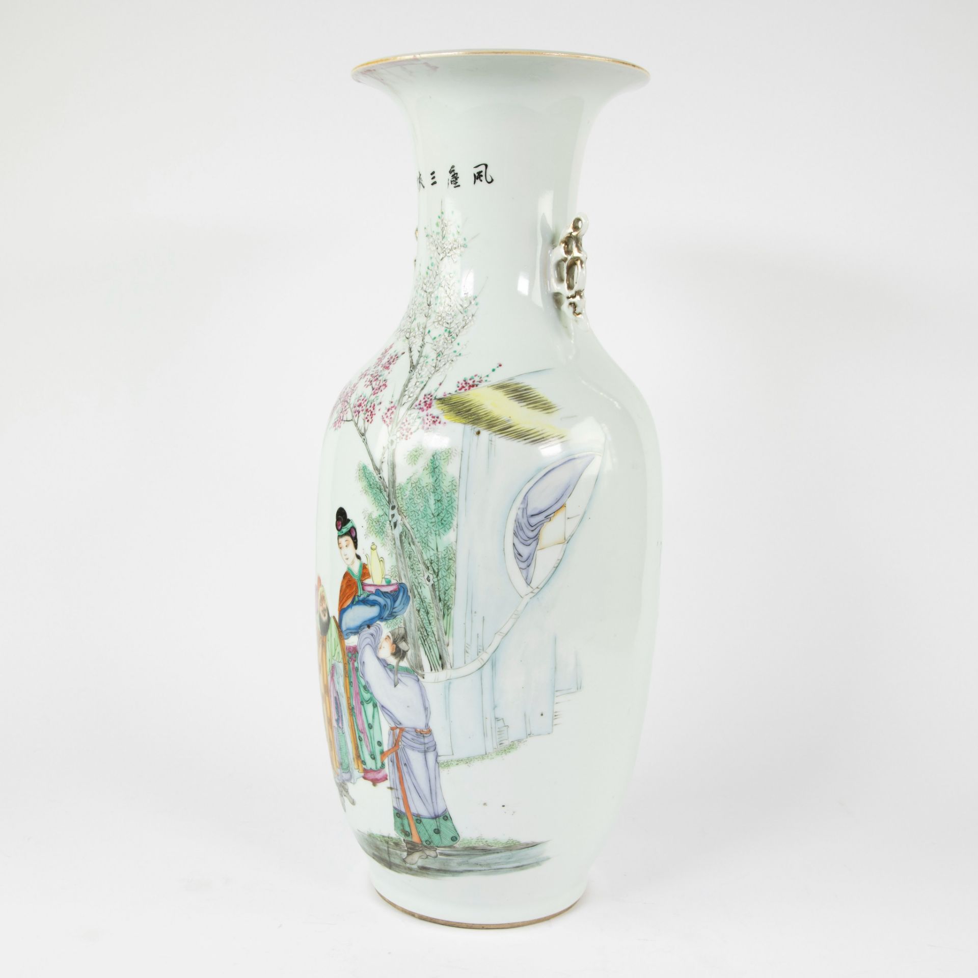 19th century Chinese famille rose vase decorated with figures and Chinese texts - Image 2 of 11