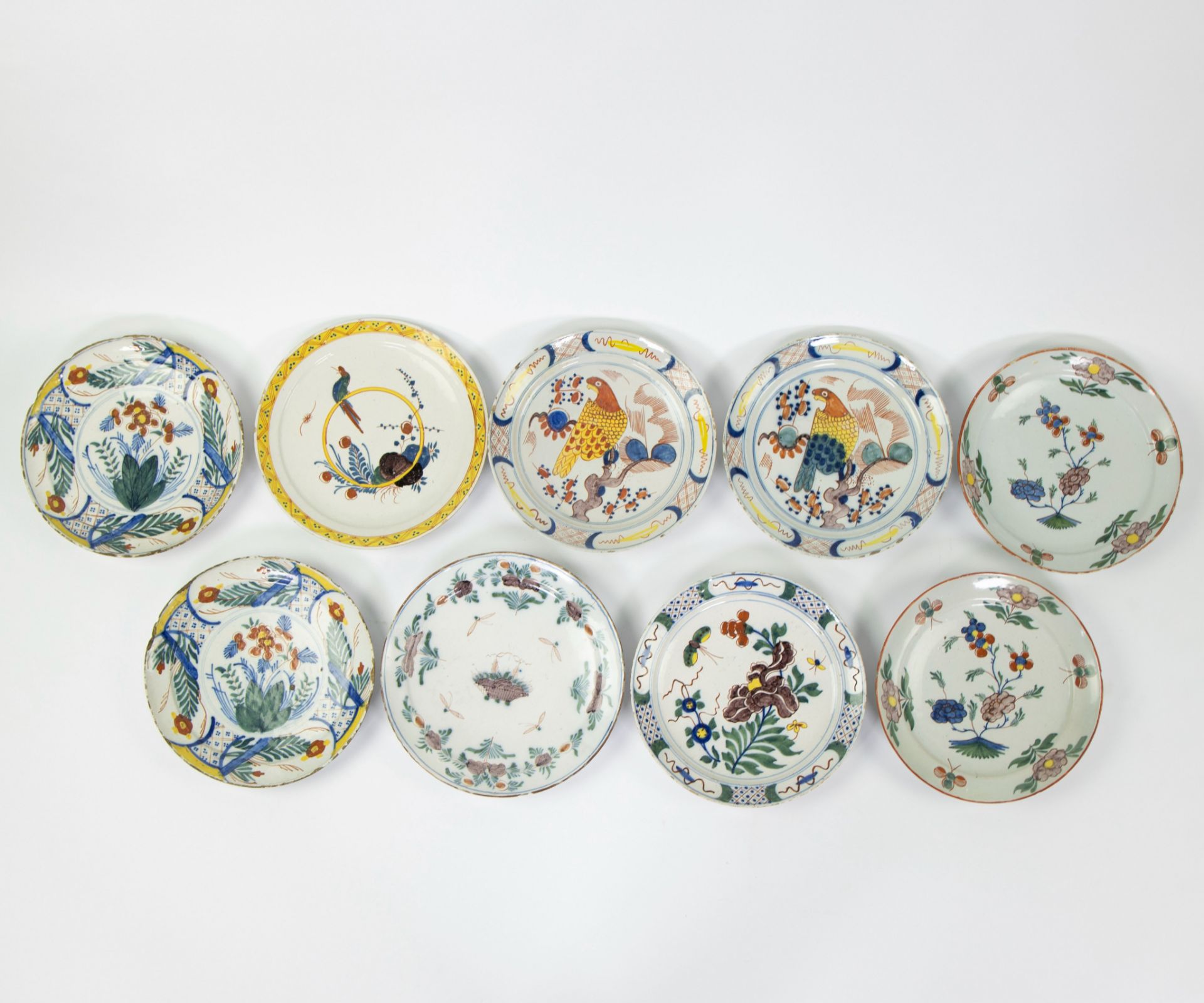 Collection of polychrome Delft plates, 18th century