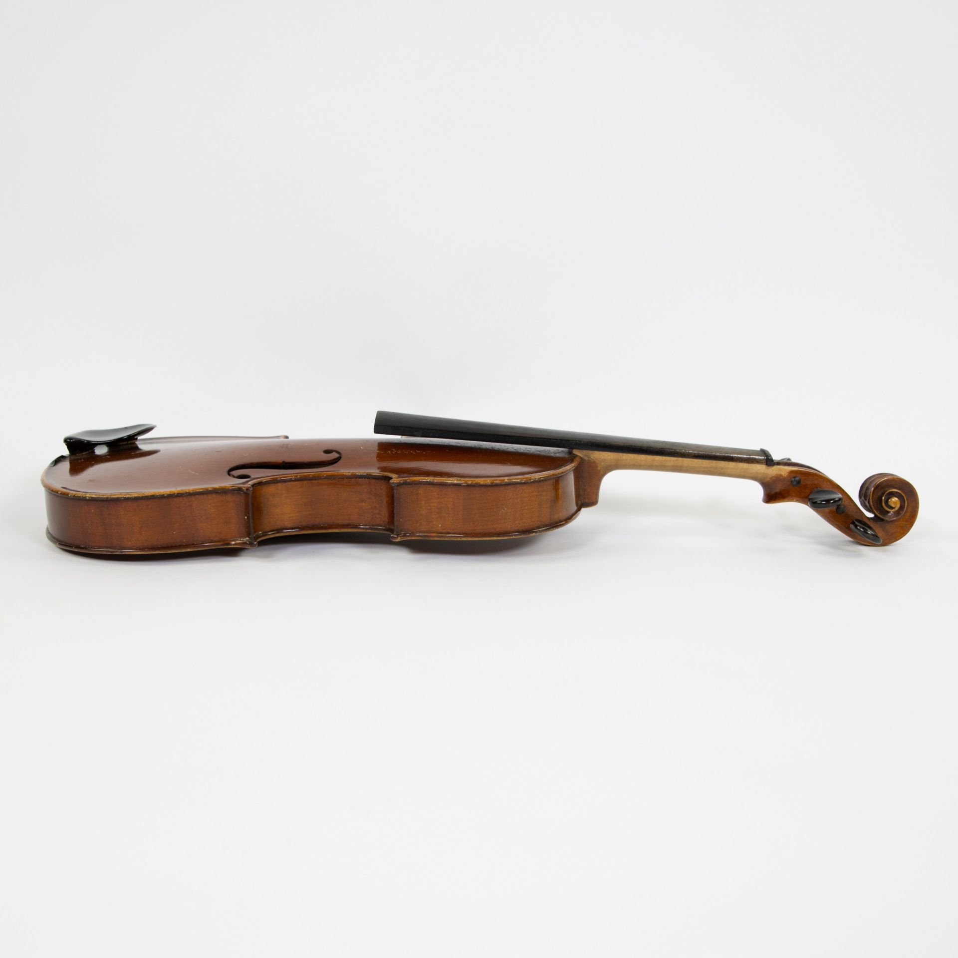 Violin no label, 361mm, wooden case - Image 4 of 5