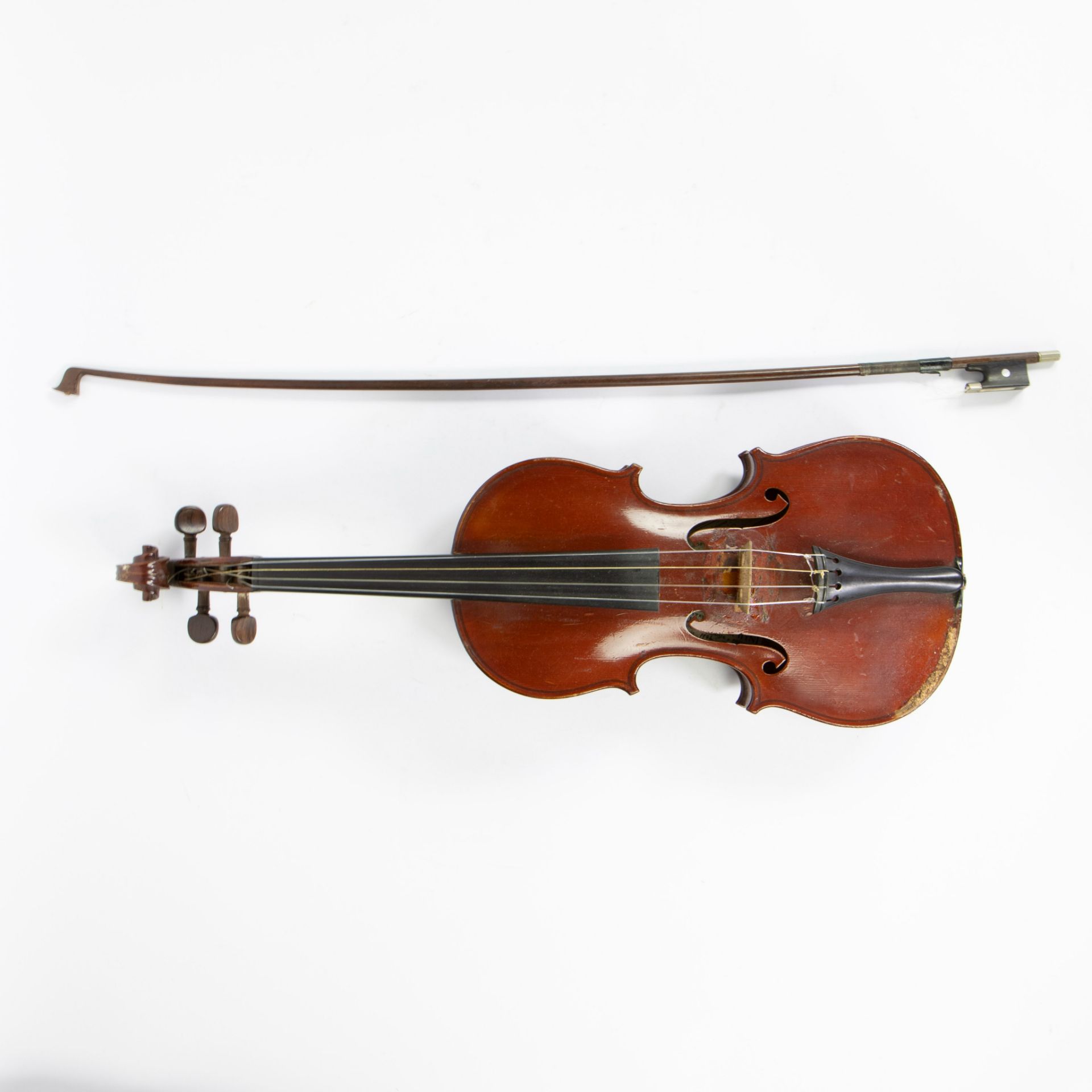 Belgian Violin handmade by Lucien Dolphyn, with violin case and bow - Image 3 of 6