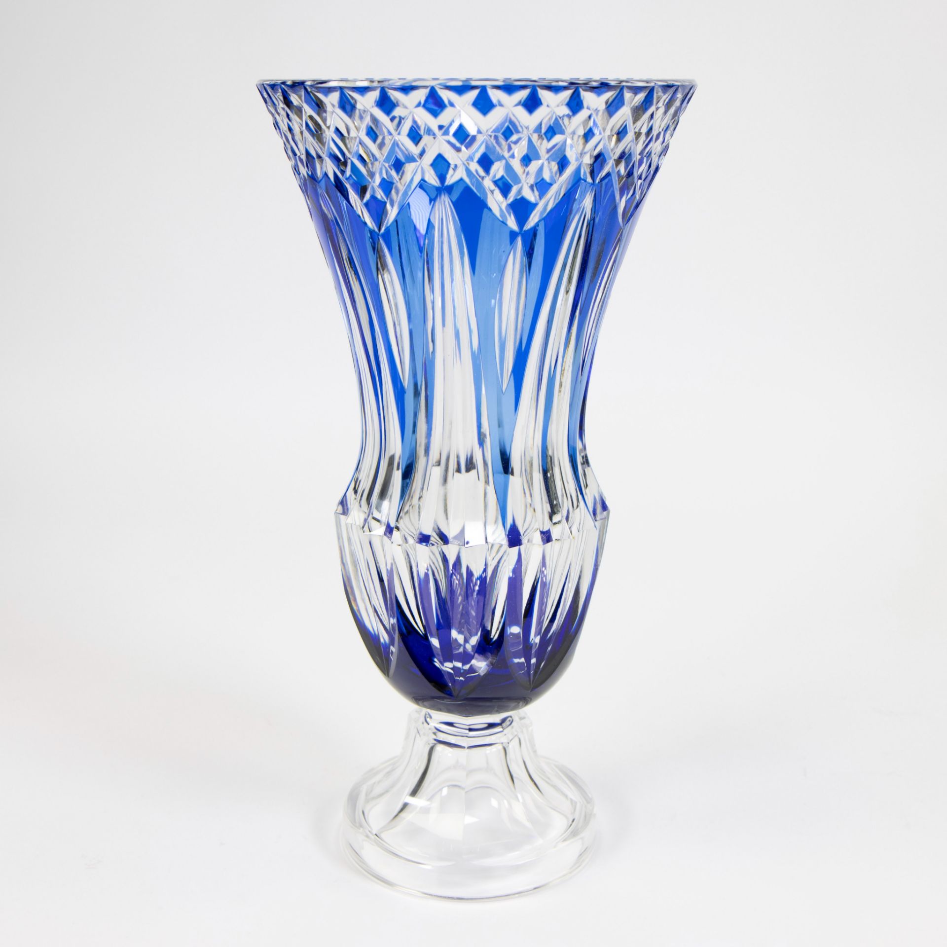 Val Saint Lambert vase Pompadour blue cut crystal - Image 3 of 4