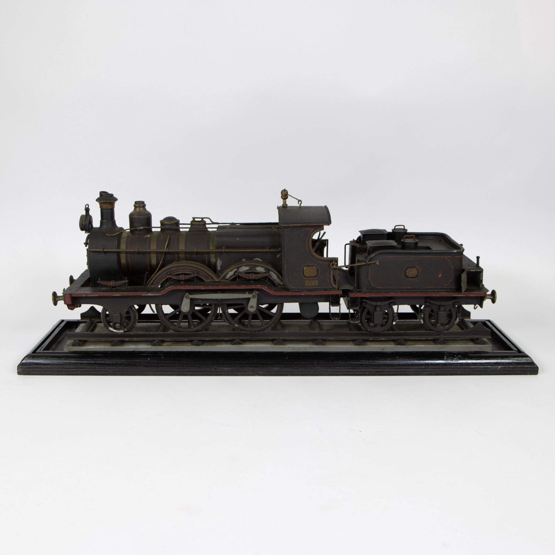 Model of a steam train Locomotive à vapeur du dépôt d'Ath, construction en 1914 by Joseph Delmec, pi - Image 3 of 4