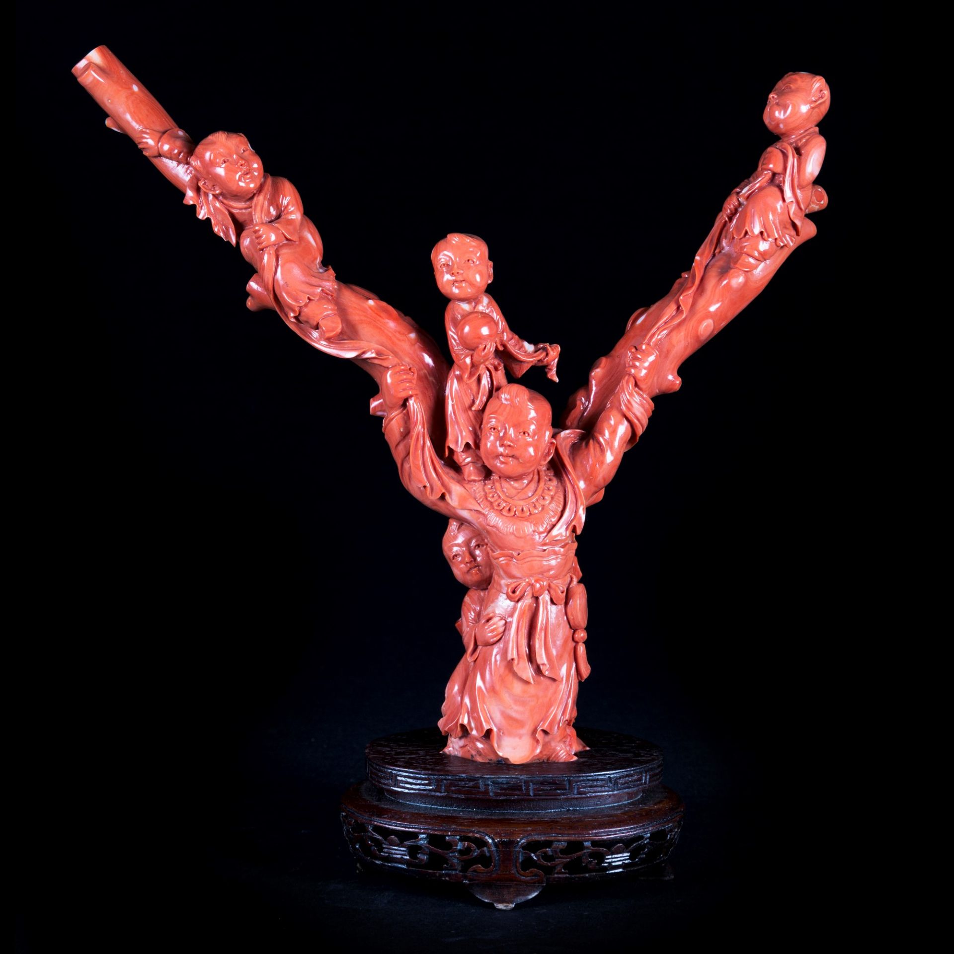 CARVED RED CORAL BRANCH  h. 27 cm x l. 24 cm