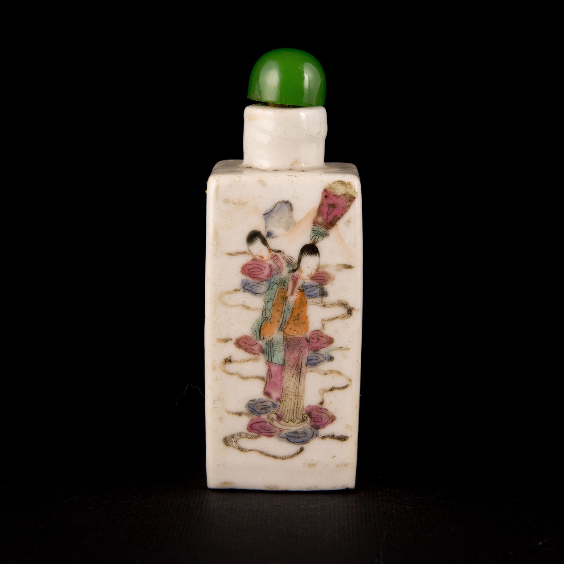 PORCELAIN SNUFF BOTTLE h. 8,1 cm