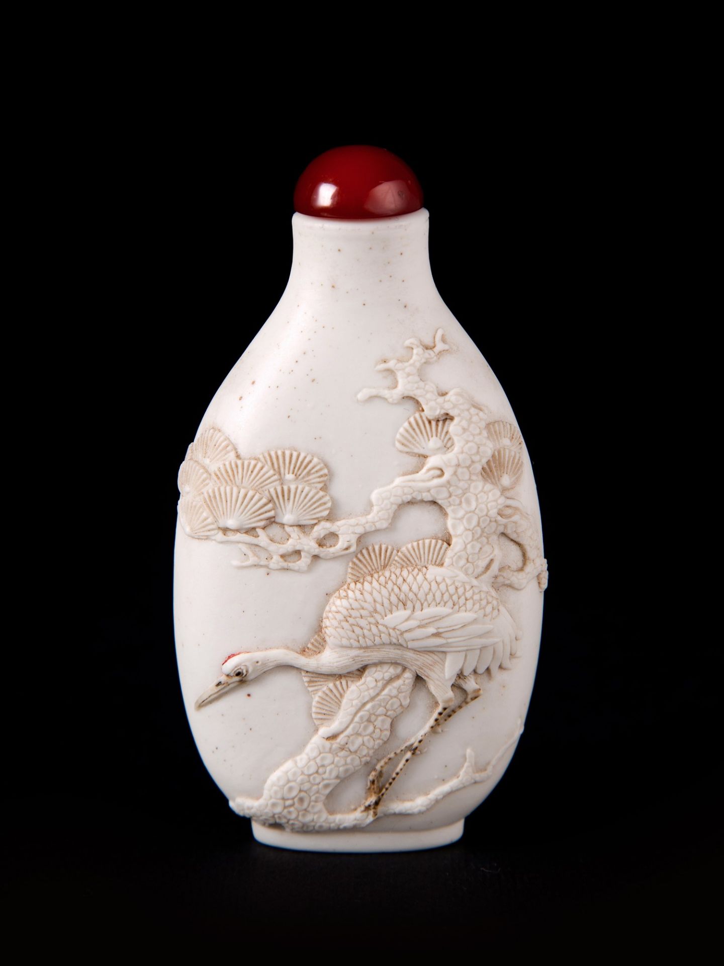 PORCELAIN SNUFF BOTTLE  h. 7.8 cm