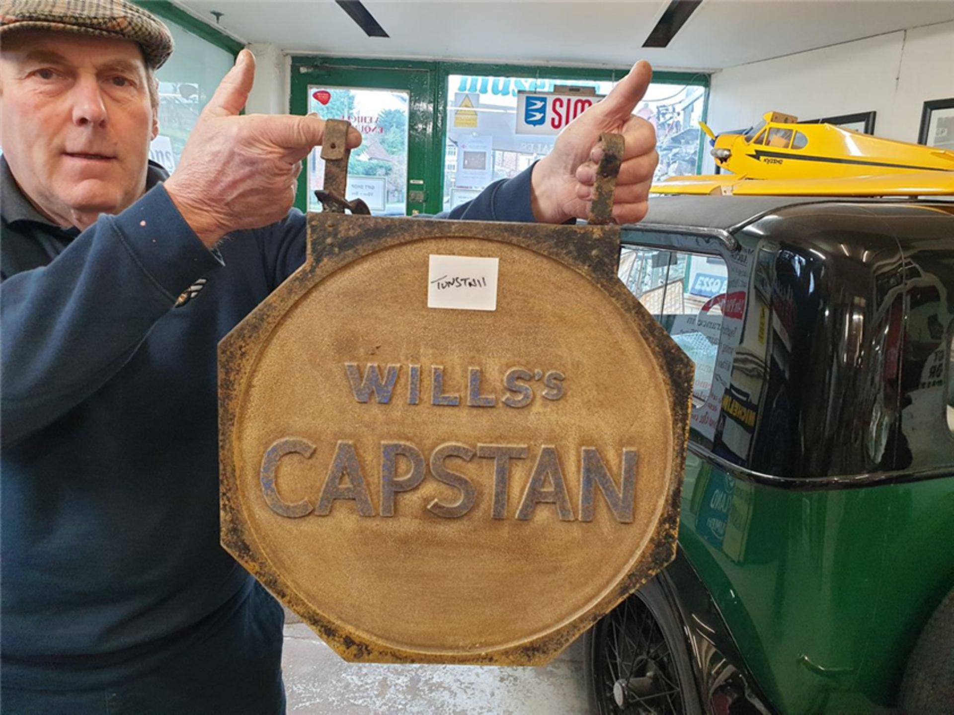 WILLS'S CAPSTAN DOUBLE SIDED SIGN