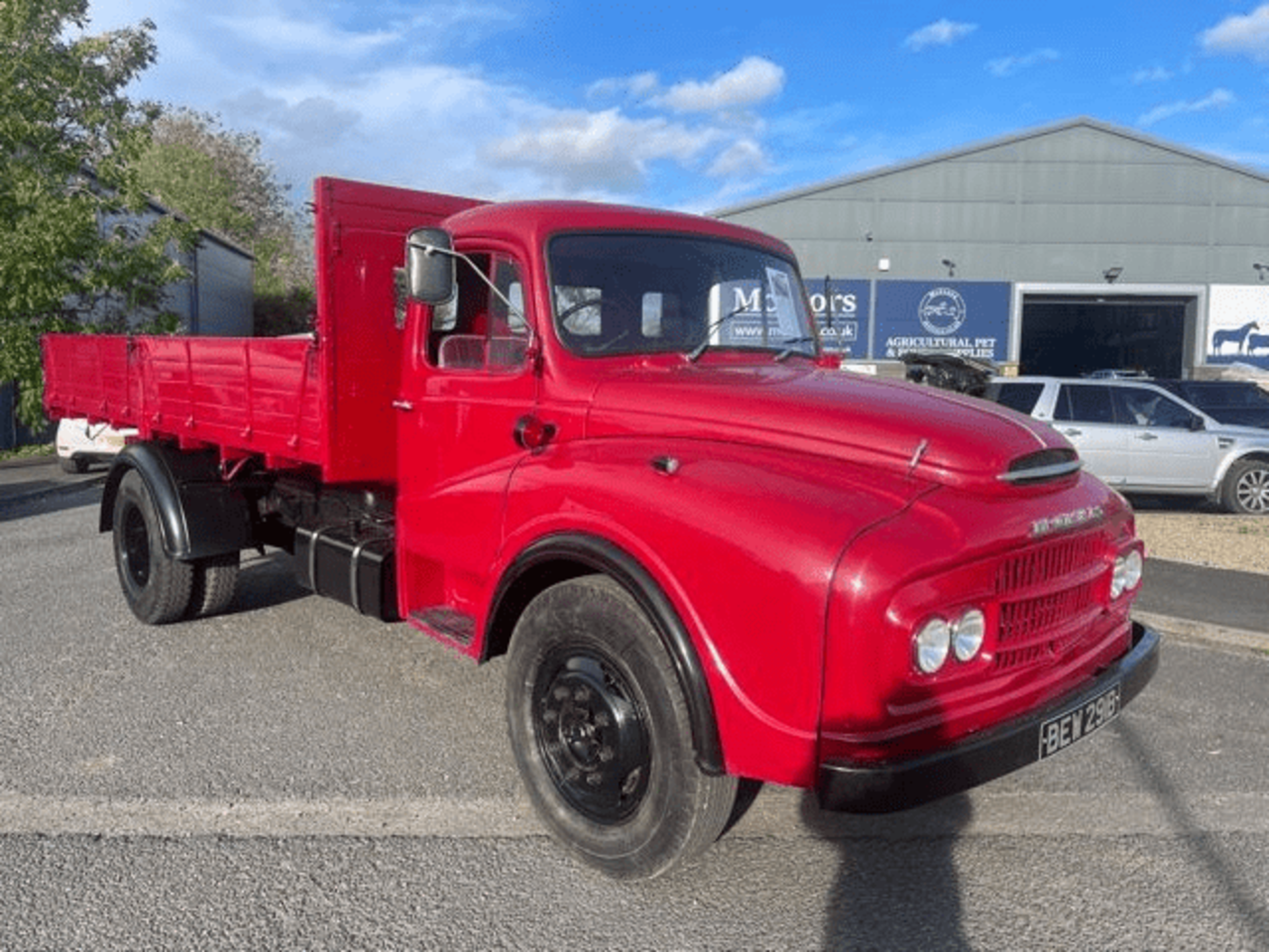 1964 MORRIS DROPSIDE LORRY