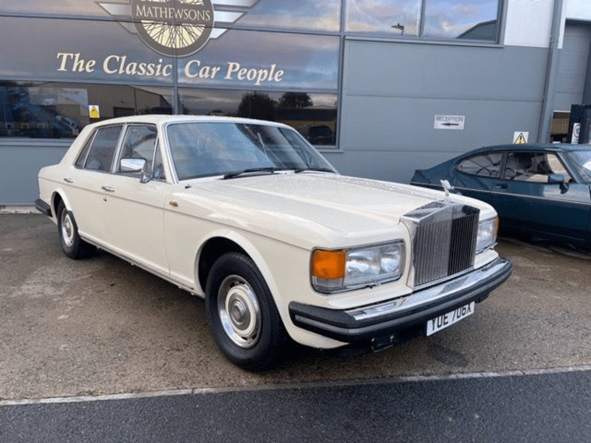 1981 ROLLS-ROYCE SILVER SPIRIT