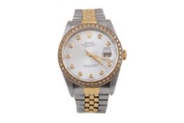 A GENTLEMAN'S ROLEX OYSTER PERPETUAL DATEJUST STAINLESS STEEL AUTOMATIC WRIST WATCH