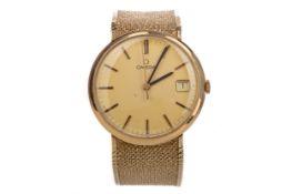 A GENTLEMAN'S OMEGA NINE CARAT GOLD MANUAL WIND WRIST WATCH