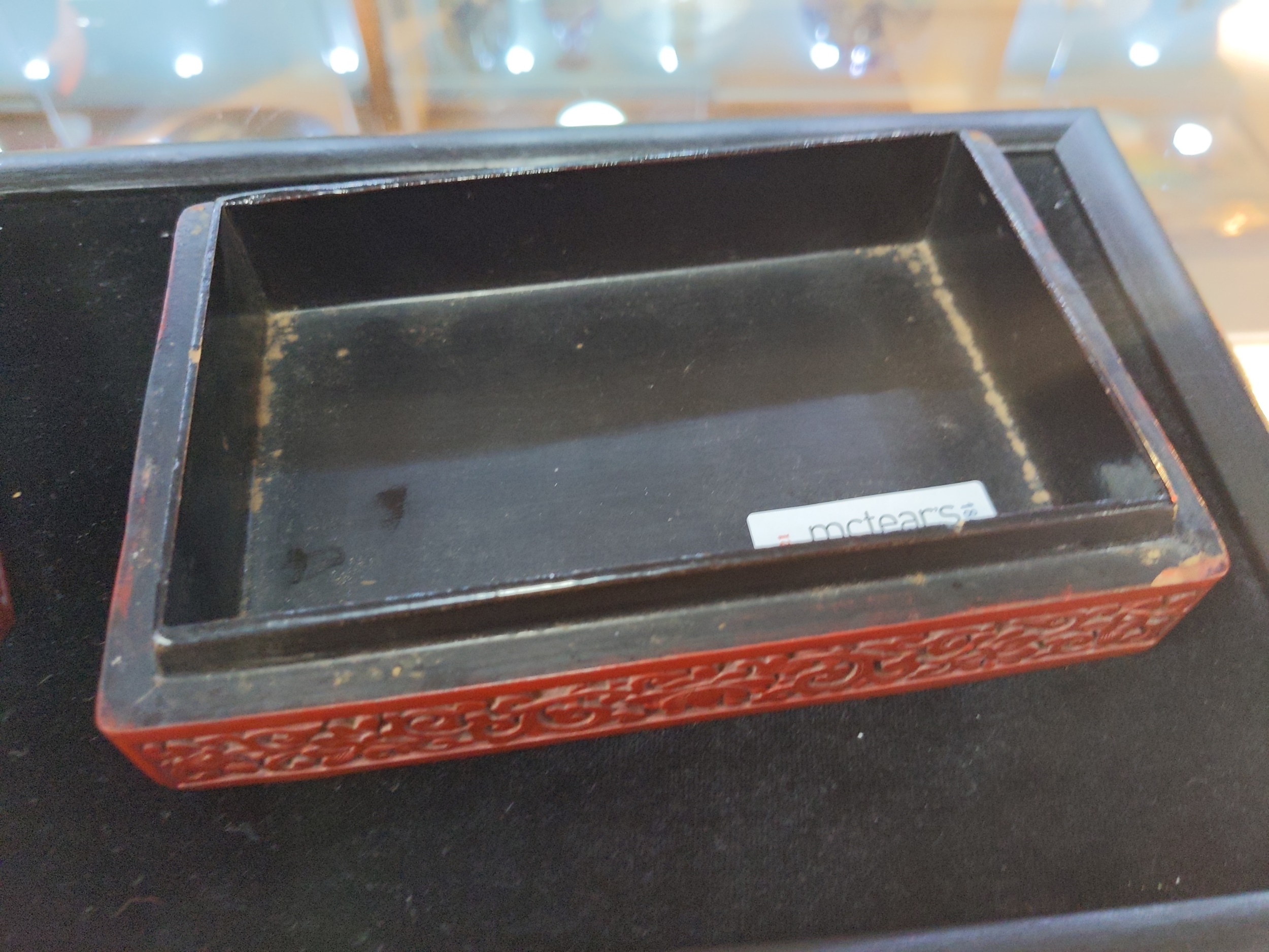 A CHINESE CINNABAR LACQUER BOX AND COVER - Image 3 of 10