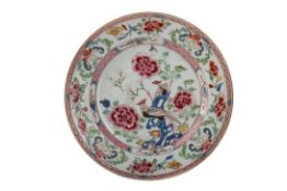 AN 18TH CENTURY CHINESE FAMILLE ROSE DISH