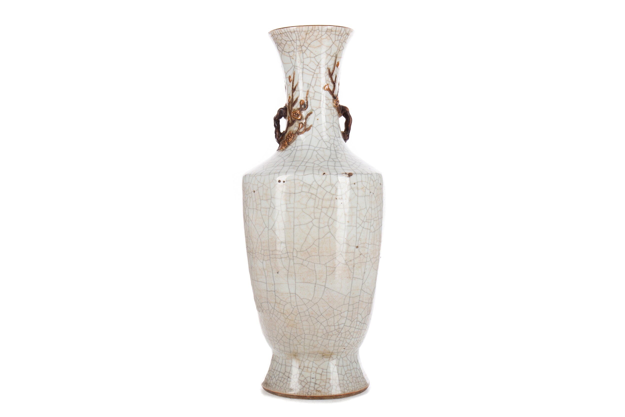 A CHINESE GE WARE VASE