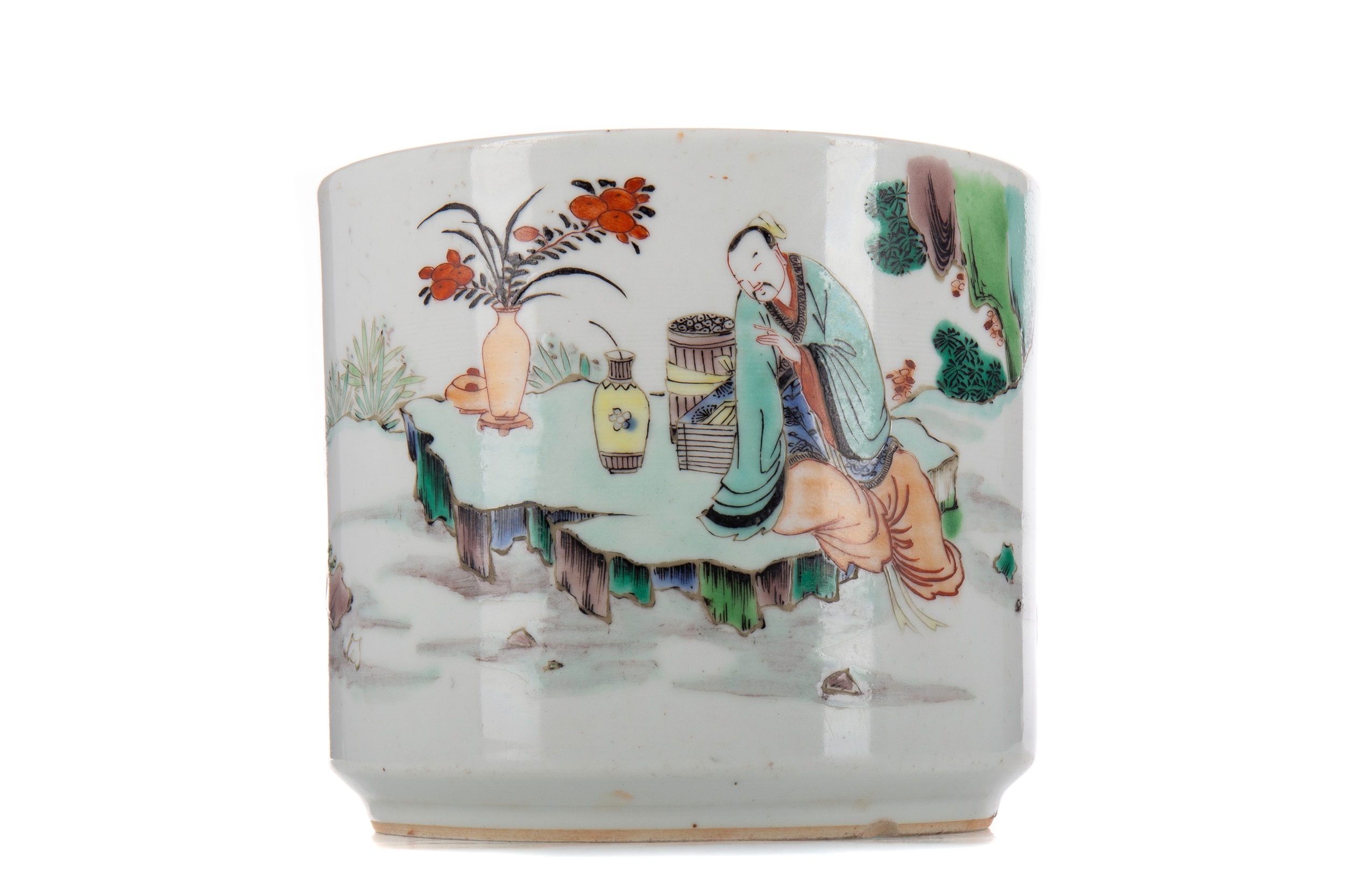 A CHINESE FAMILLE VERTE BRUSH POT