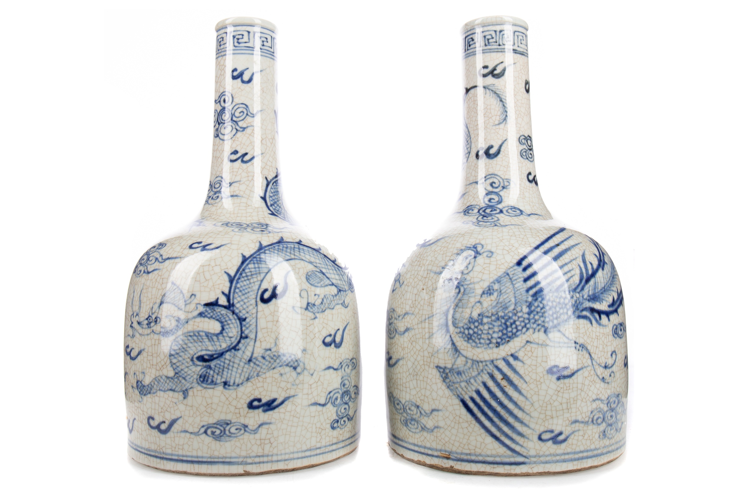 A PAIR OF CHINESE BLUE AND WHITE WINE FLASKS - Image 2 of 2