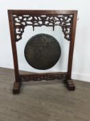 AN EARLY 20TH CENTURY CHINESE GONG